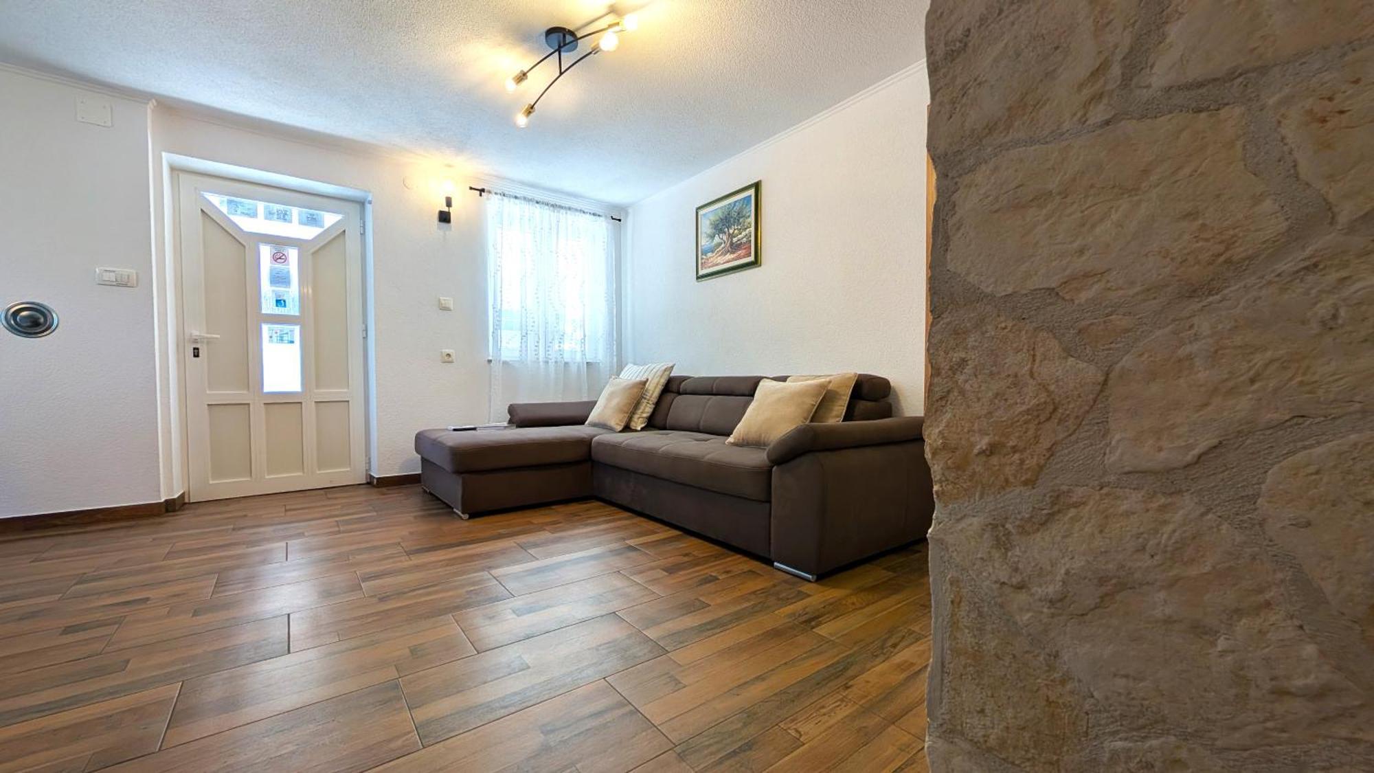 Modern 3Br Apartments In Zadar With Balcony Or Terrace, Free Parking & Ac Номер фото